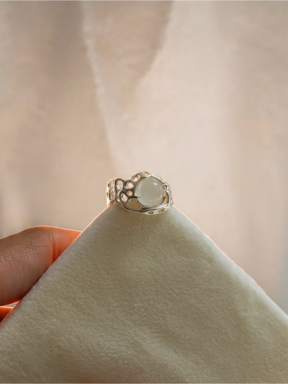 Sterling Silver Moonstone Openwork Ring - White Moonstone